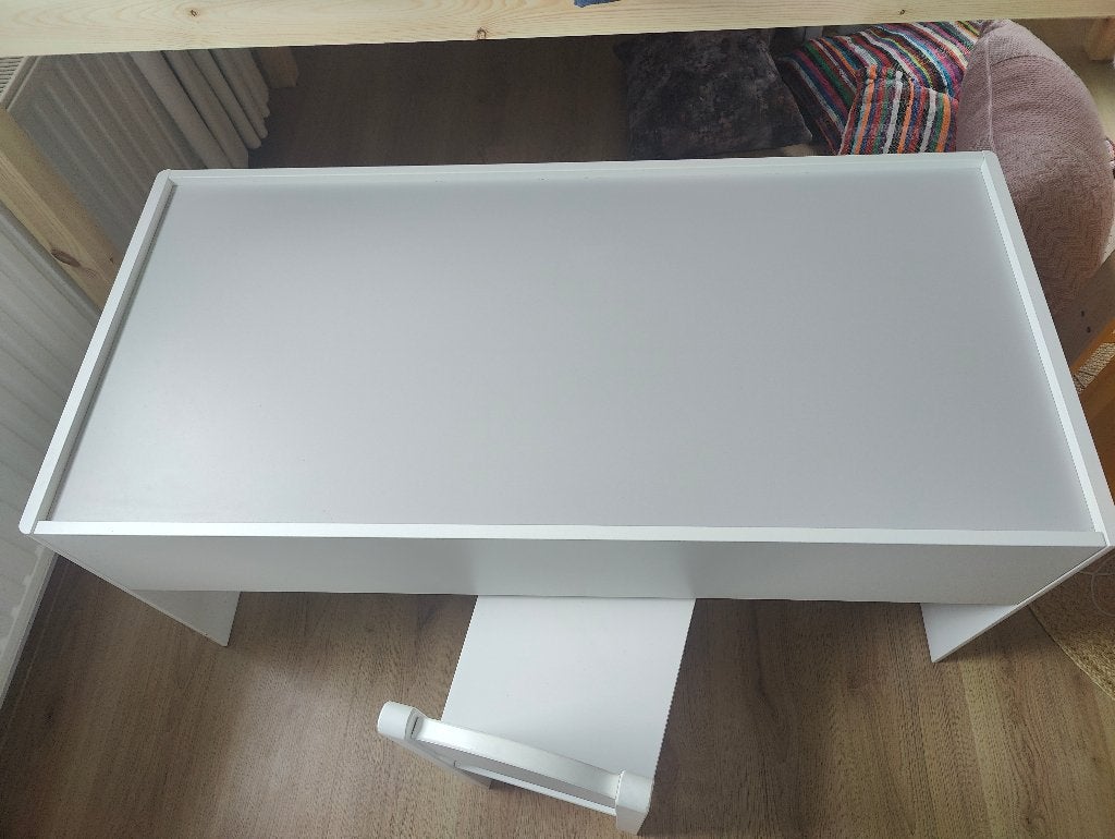 Speeltafel, activiteiten tafel Dundra met stoeltje, Kinderen en Baby's, Speelgoed | Speeltafels, Ophalen, Zo goed als nieuw