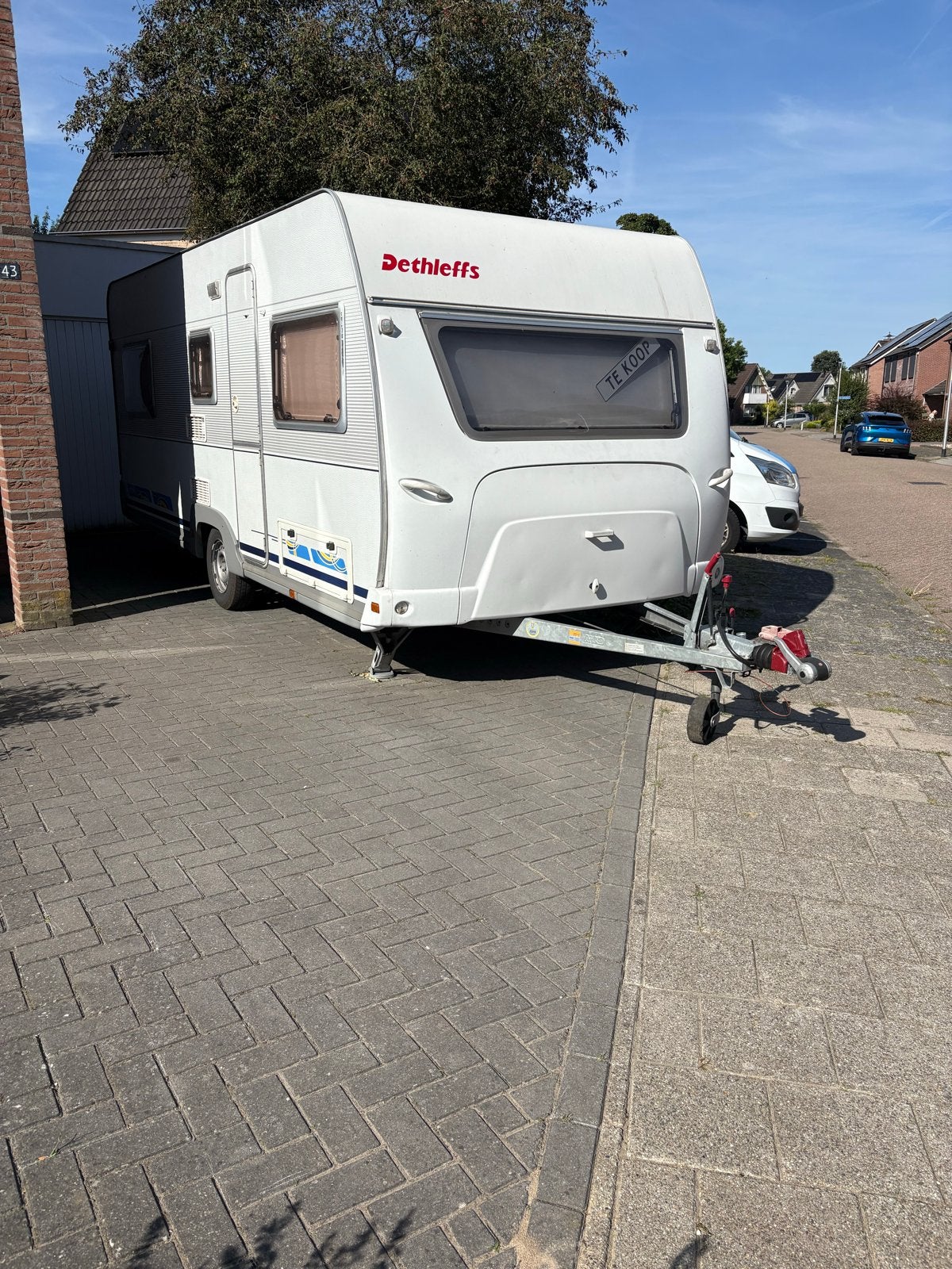 Dethleffs Camper 510 TK met dakairco, voortent en inboedel, Rondzit, Airco, Dwarsbed, Particulier