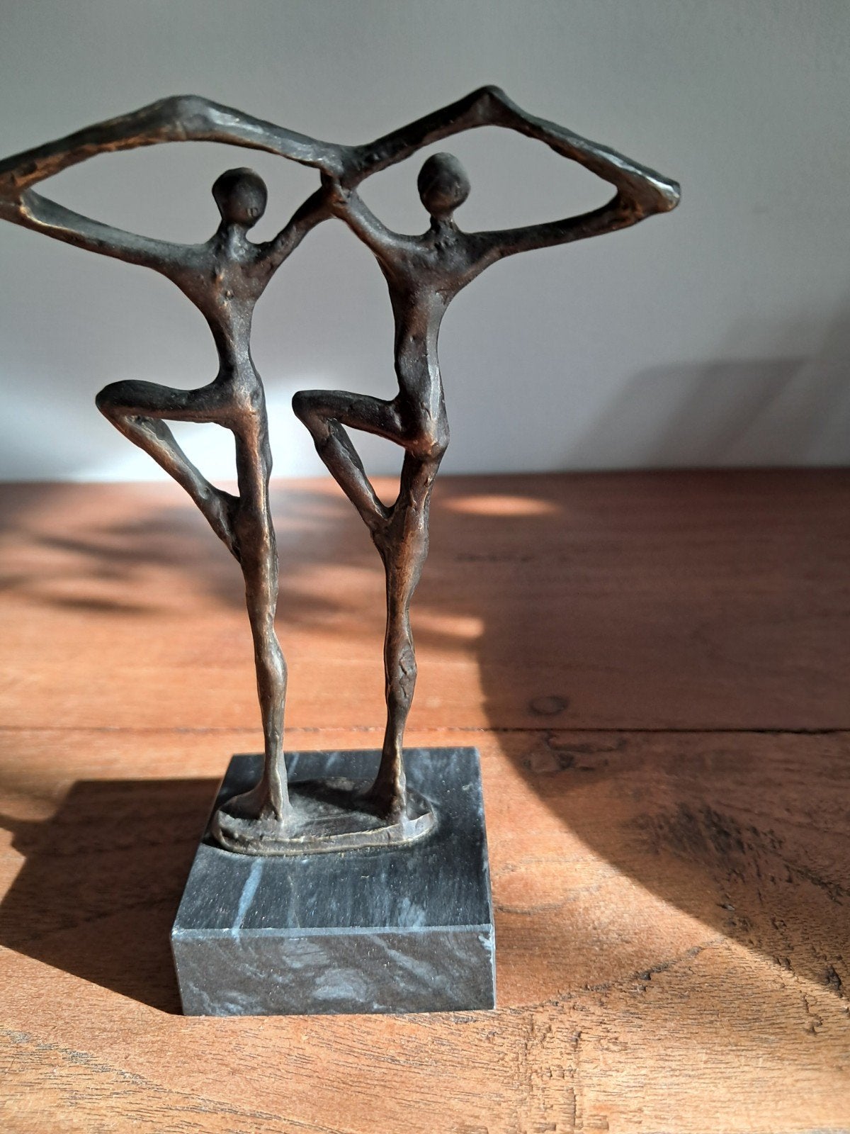 Corry Ammerlaan Bronzen Sculptuur 'Binding', Ophalen