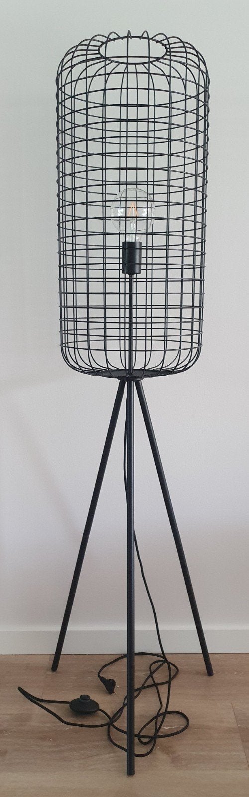 Zwarte Staande Schemerlamp - Modern Design, Ophalen, Modern, Industrieel, 100 tot 150 cm, Zo goed als nieuw