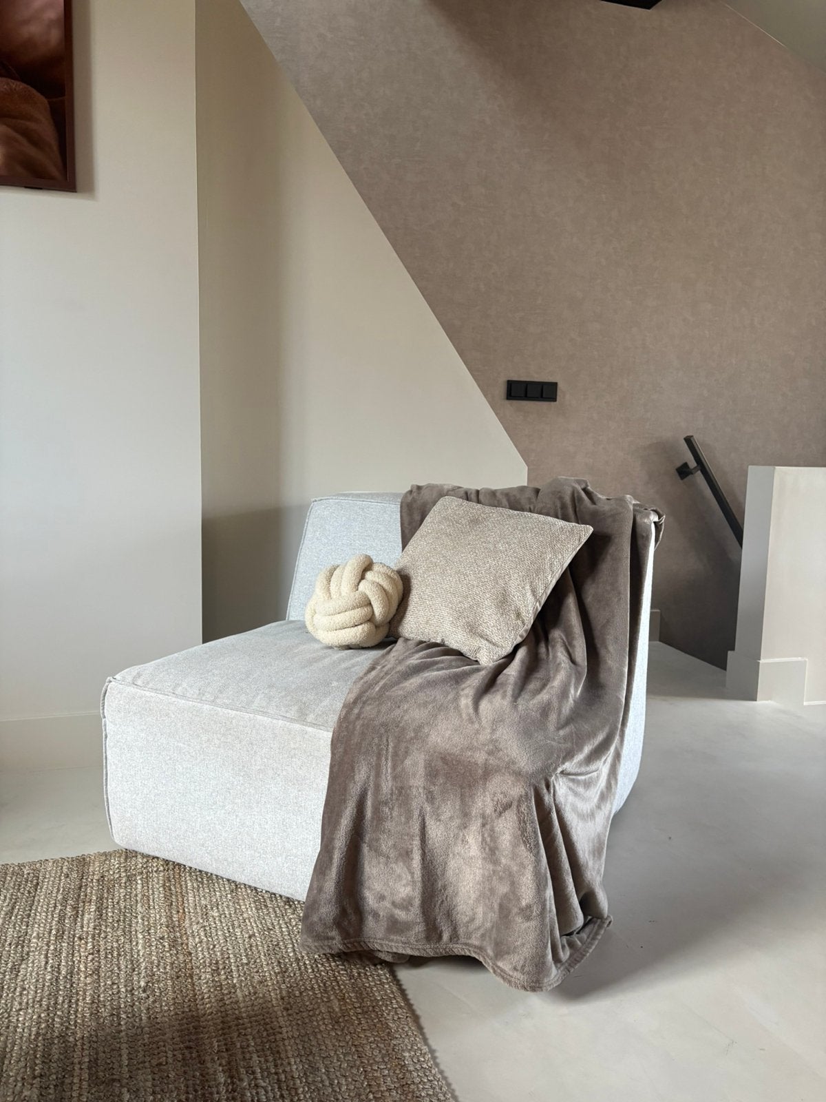 Moderne loungestoel / fauteuil – licht grijze – goede staat, Huis en Inrichting, Ophalen, Eenpersoons, Zo goed als nieuw, Overige maten