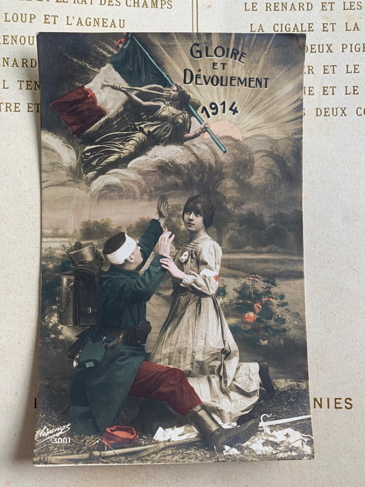 Gloire et Dévouement 1914 - van een Franse militair (GO), Ophalen of Verzenden, Voor 1920, Gelopen, Politiek en Historie