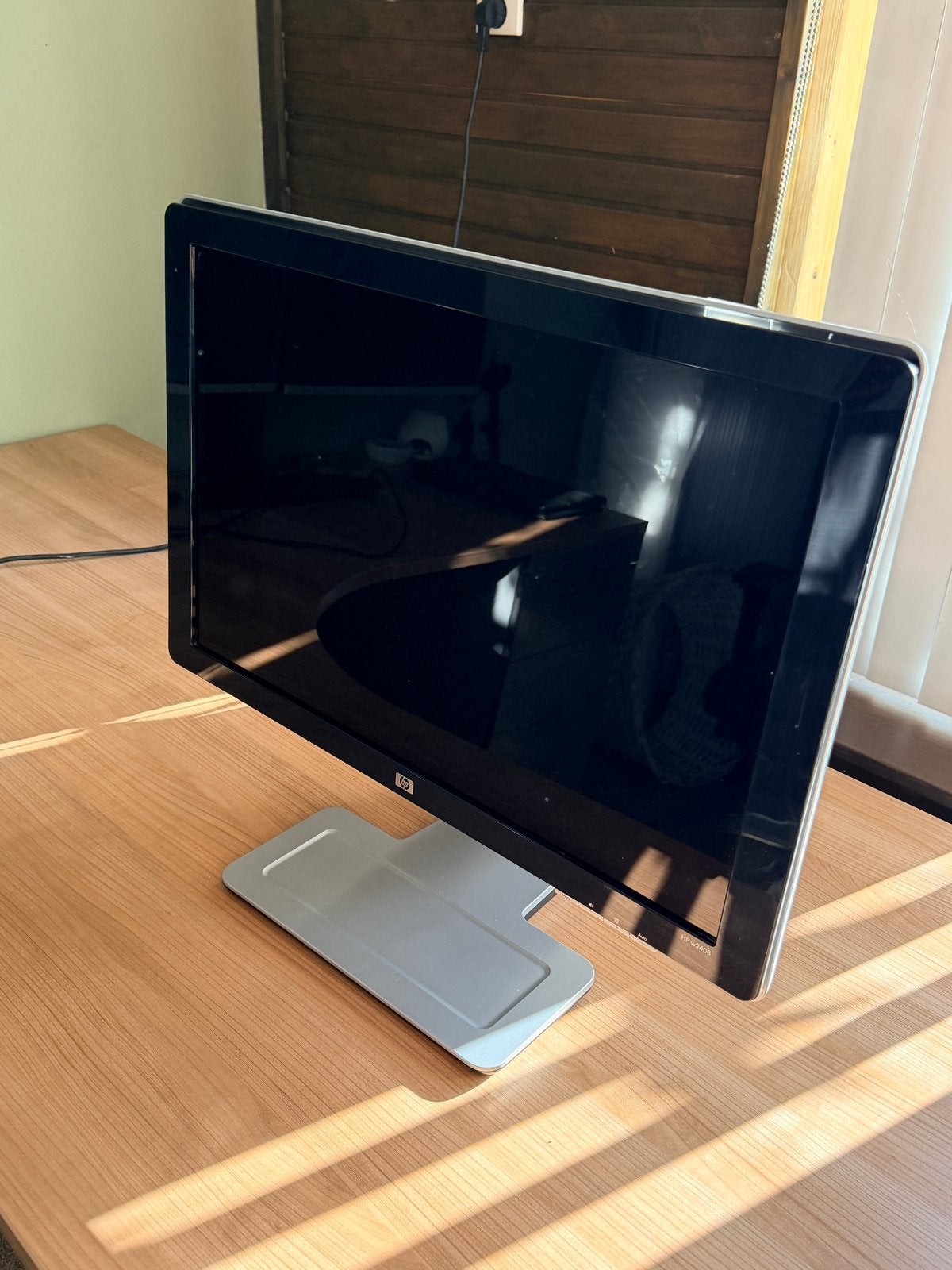 HP w2408h 24-inch LCD Kleurenmonitor, Ophalen, Gebruikt, In hoogte verstelbaar, Full HD