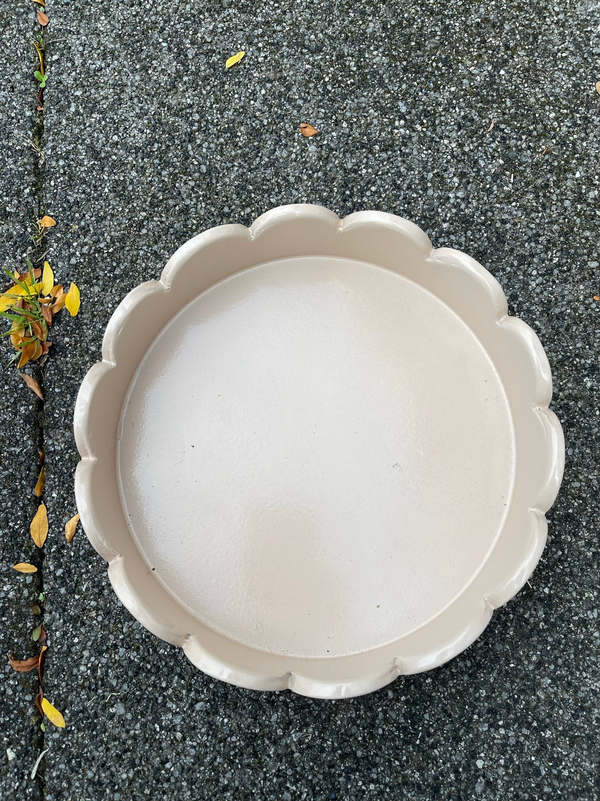Lichtroze dienblad met decoratieve rand, Gebruikt, Decoratieve rand, Rond, Ophalen of Verzenden