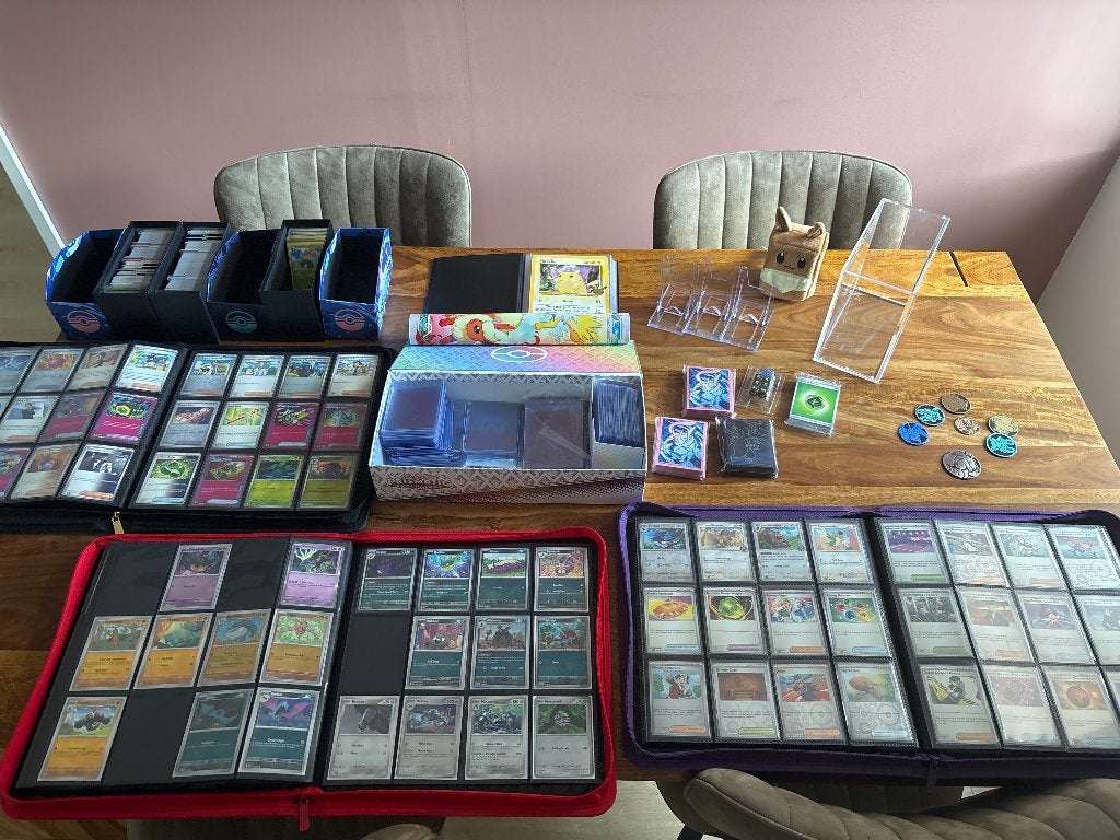 Pokemon verzameling, Ophalen, Zo goed als nieuw