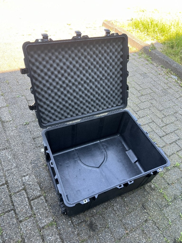 Pelican 1630 Case, Ophalen, Wieltjes, Gebruikt, Hard kunststof