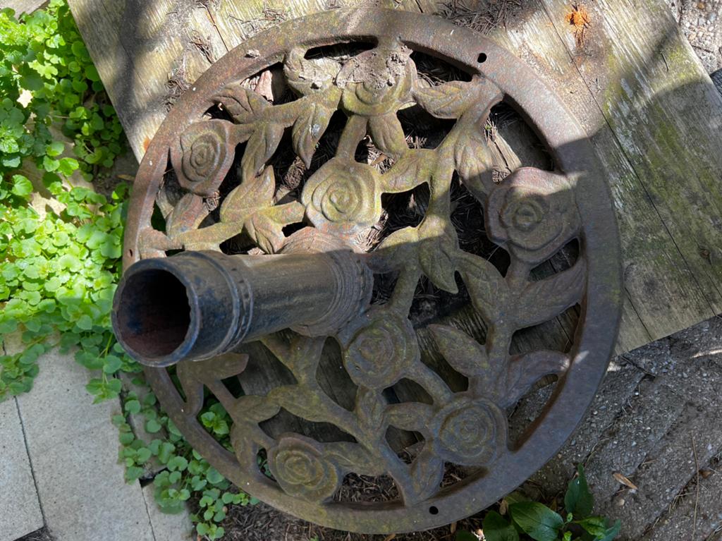 Gietijzeren parasolvoet groot, Tuin en Terras, Parasols, Ophalen, Gebruikt, Minder dan 1 meter, Parasolvoet