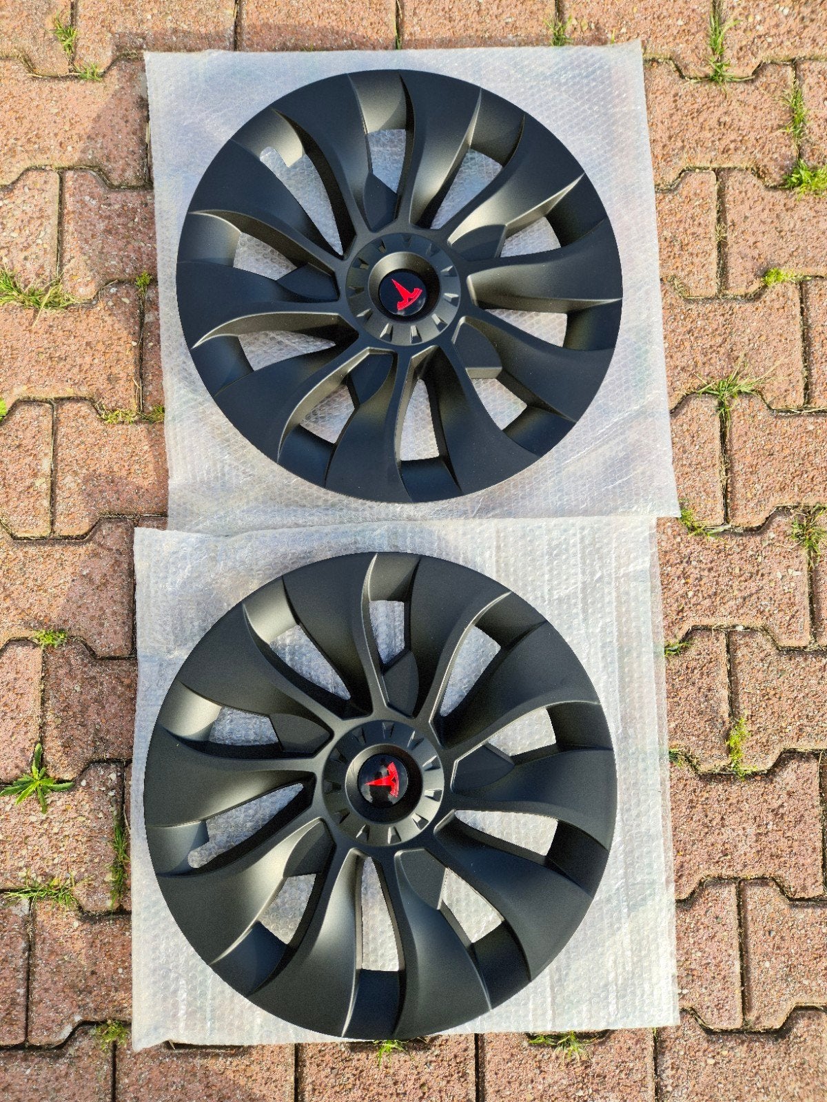 Tesla Model 3 wieldoppen (set van 2) NIEUW, Auto diversen, Wieldoppen, Ophalen of Verzenden, Nieuw