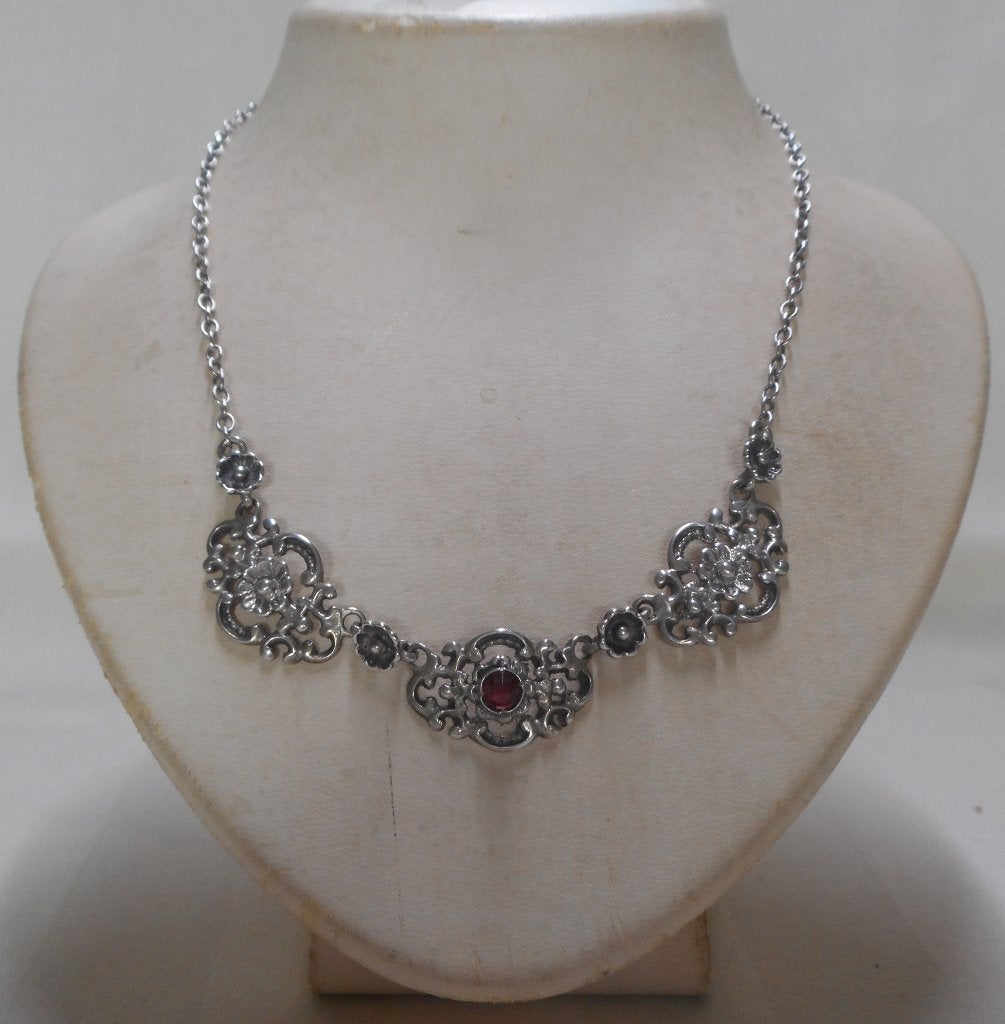 Zilveren Art Nouveau collier met granaat nr.1273