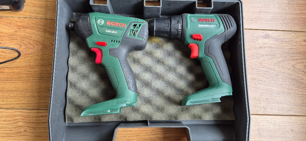 Bosch 18V Universaldrill en PDR 18 LI slagschroevendraaier, Ophalen of Verzenden, Gebruikt, Boor- en Schroefmachine, Variabele snelheid