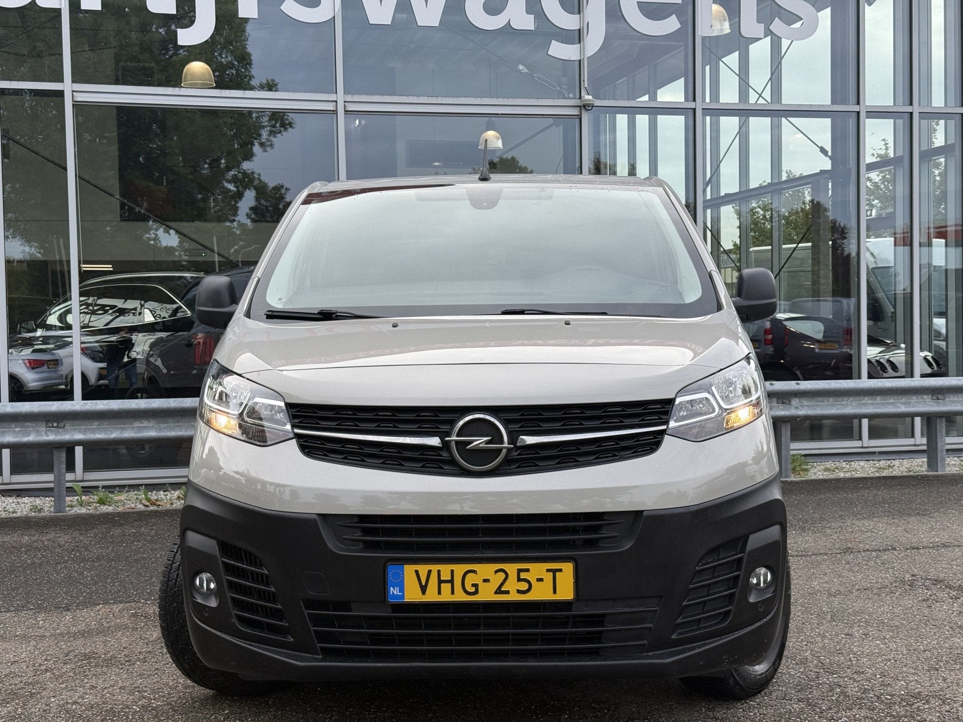 Opel Vivaro 2.0 CDTI L3H1 Edition | Navi | Carplay | Camera, Auto's, Gebruikt, 4 cilinders, 150 pk, Leder en Stof