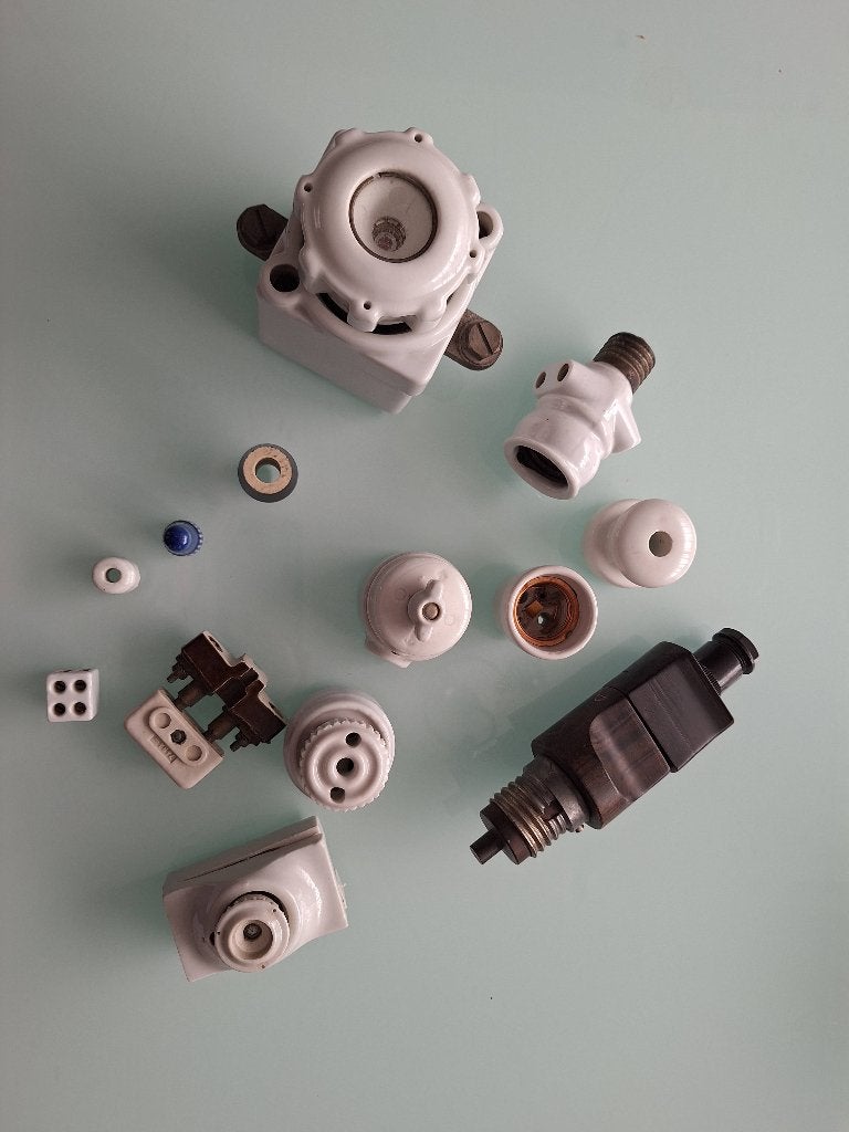 Antiek/vintage Schakelmateriaal, Doe-het-zelf en Verbouw, Ophalen of Verzenden, Gebruikt, Overige typen