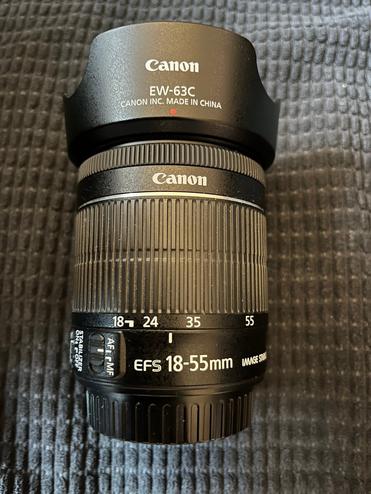 Canon EOS EFS 18 - 55 IS lens incl lensprotector en zonnekap, Ophalen of Verzenden, Zo goed als nieuw, Standaardlens, Zoom