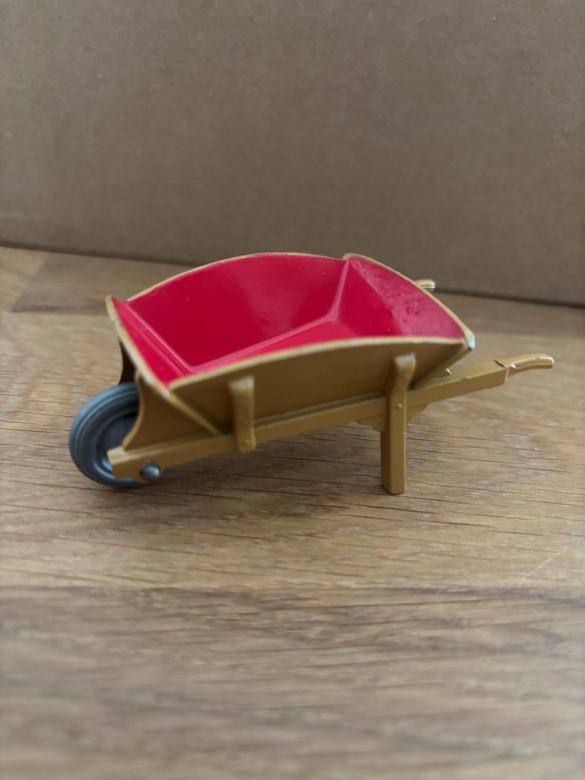 Dinky Toys Kruiwagen 105B - Vintage Speelgoed, Verzenden, Gebruikt