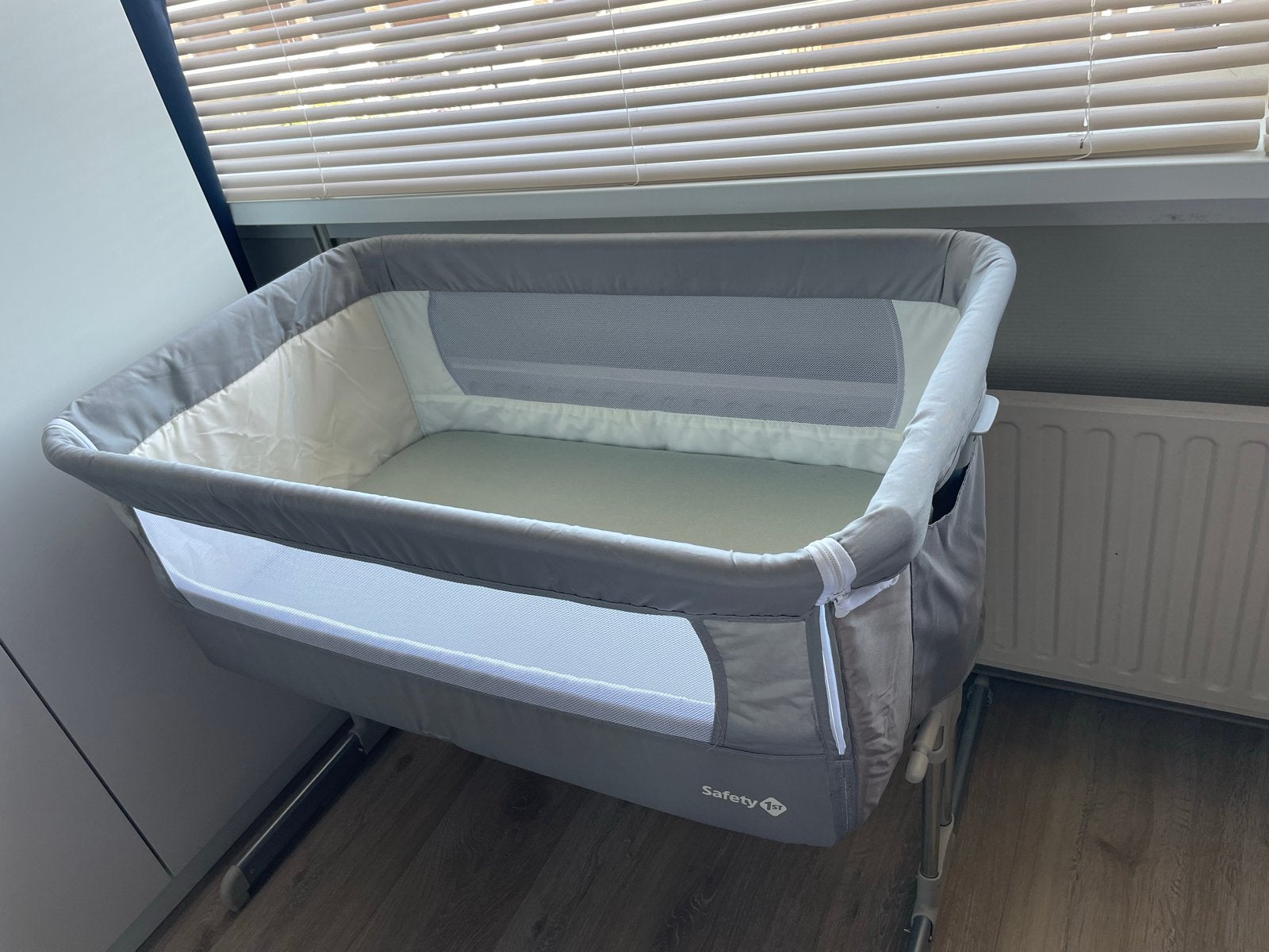 Safety 1st Co sleeper - In hoogte verstelbaar, Ophalen, Zo goed als nieuw, Minder dan 140 cm, Matras