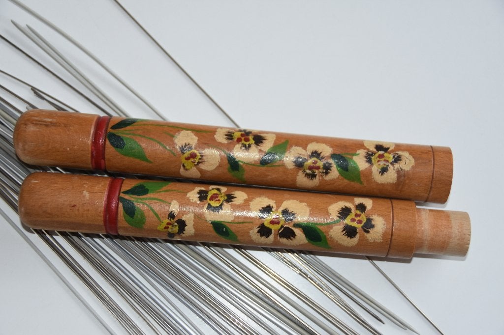 Mooie houten breinaaldenkoker met 30 breinaalden, Verzenden, Breien, Naald