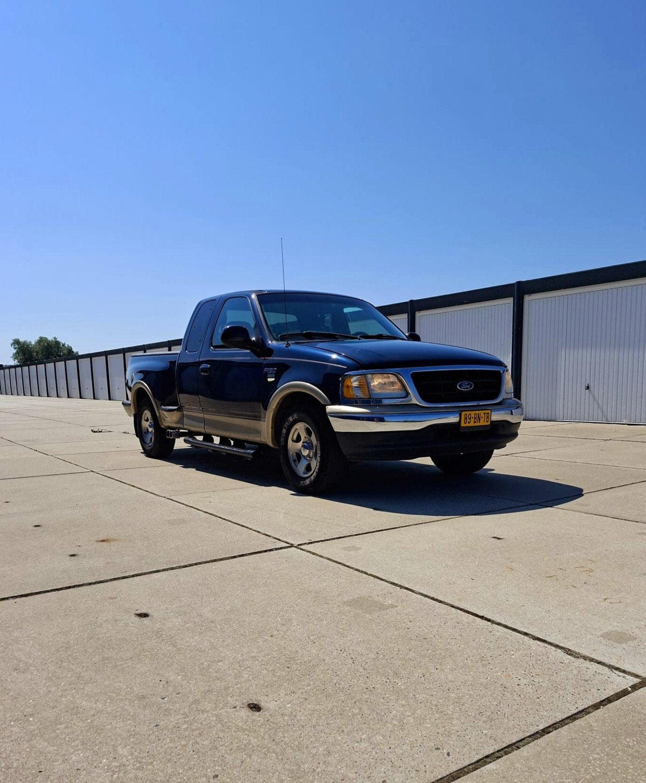 Ford F150 1999| 5.4 2V V8| LPG| Nieuwe APK| Top onderhoud, Automaat, Achterwielaandrijving, Blauw, Leder
