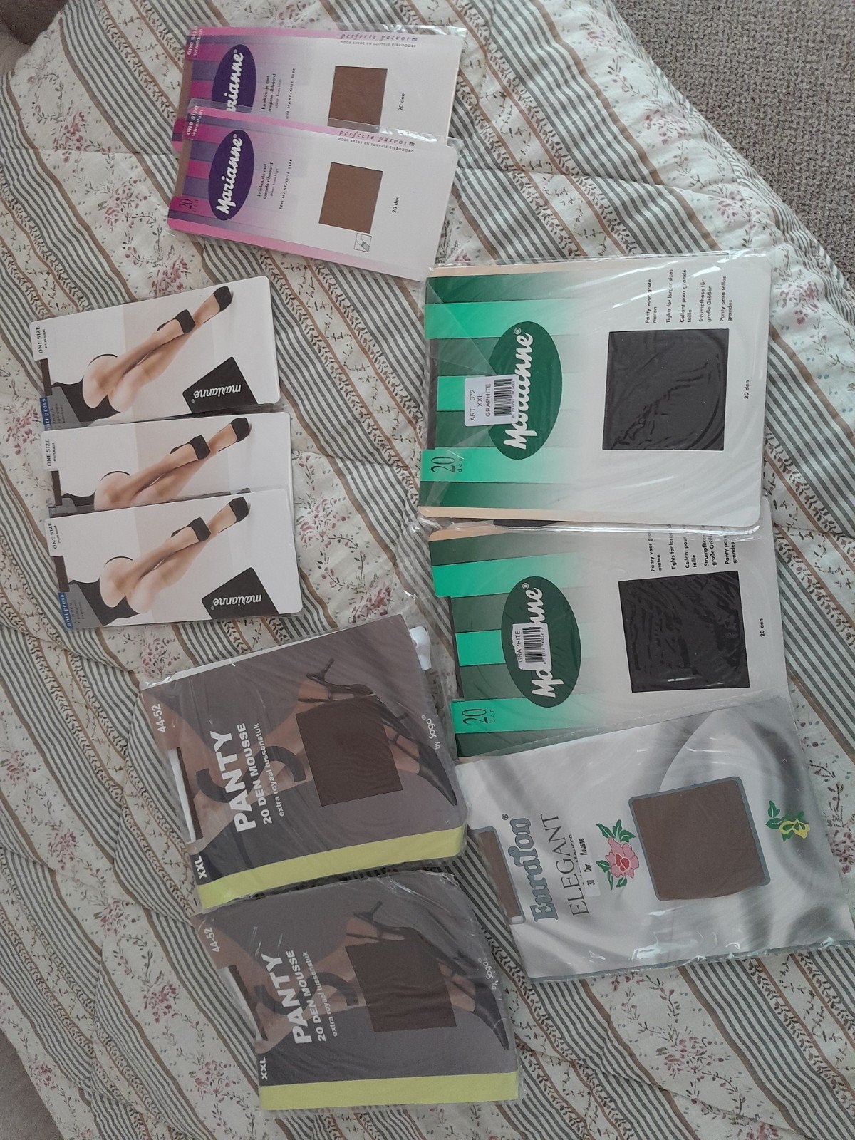 panty  en panty kousjes., Ophalen of Verzenden, Nieuw, Overige kleuren, Panty