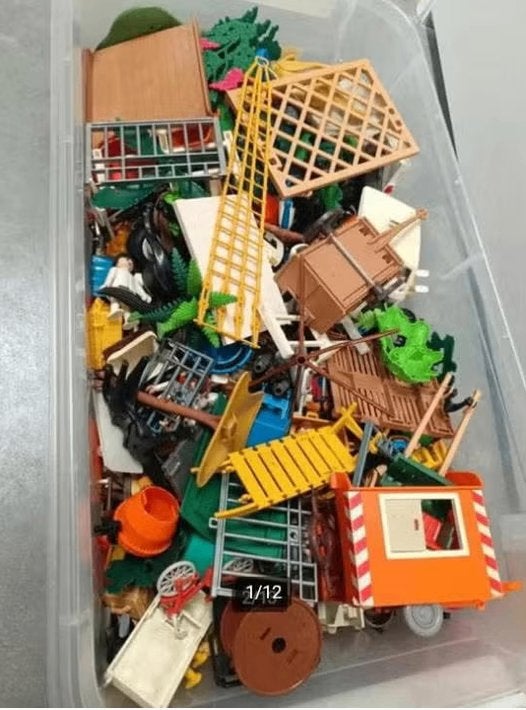 Gigantische doos met heel veel playmobil vintage, Gebruikt, Losse onderdelen, Ophalen of Verzenden