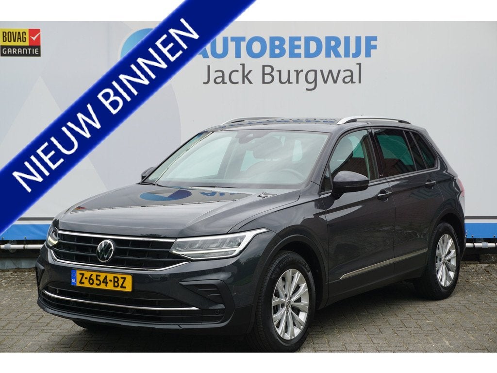 Volkswagen Tiguan 1.5 TSI Life Business Trekhaak | Camera |, Auto's, Voorwielaandrijving, 12 maanden, Automatische klimaatregeling