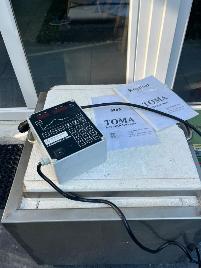 Toma keramiek oven 50 liter inclusief regelaar 2, Ophalen, Nieuw, Campingoven, Minder dan 45 cm