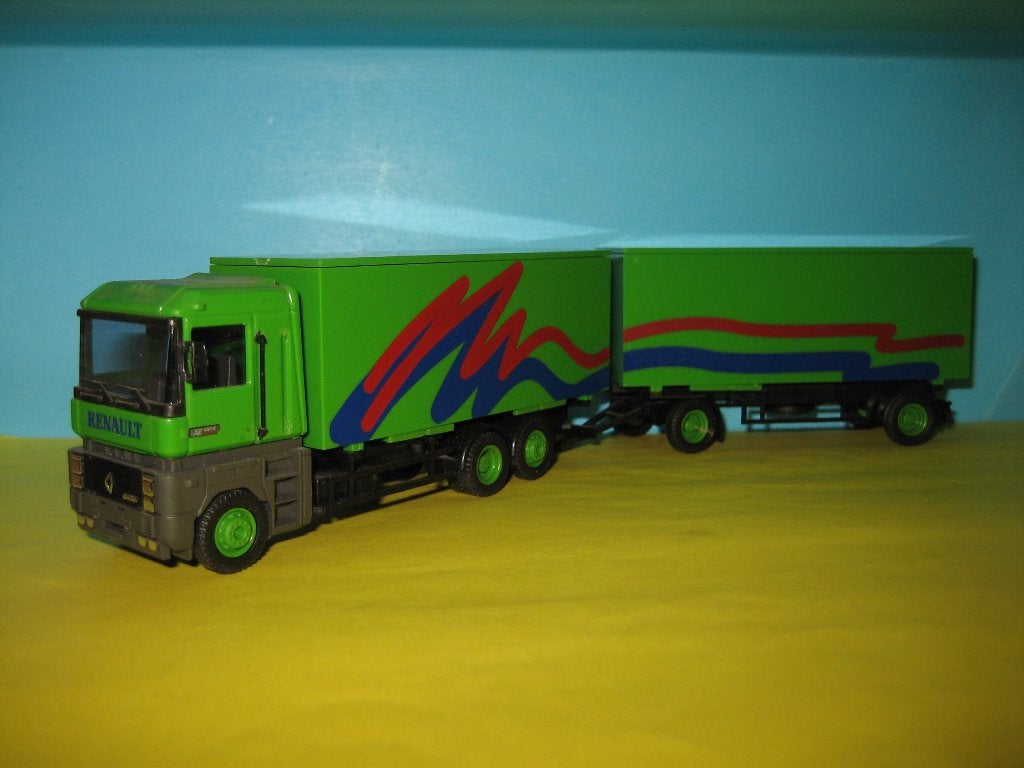Truck's Werk  RENAULT combi  met afzetbakken  AWM, Ophalen of Verzenden, Zo goed als nieuw, Bus of Vrachtwagen, AWM