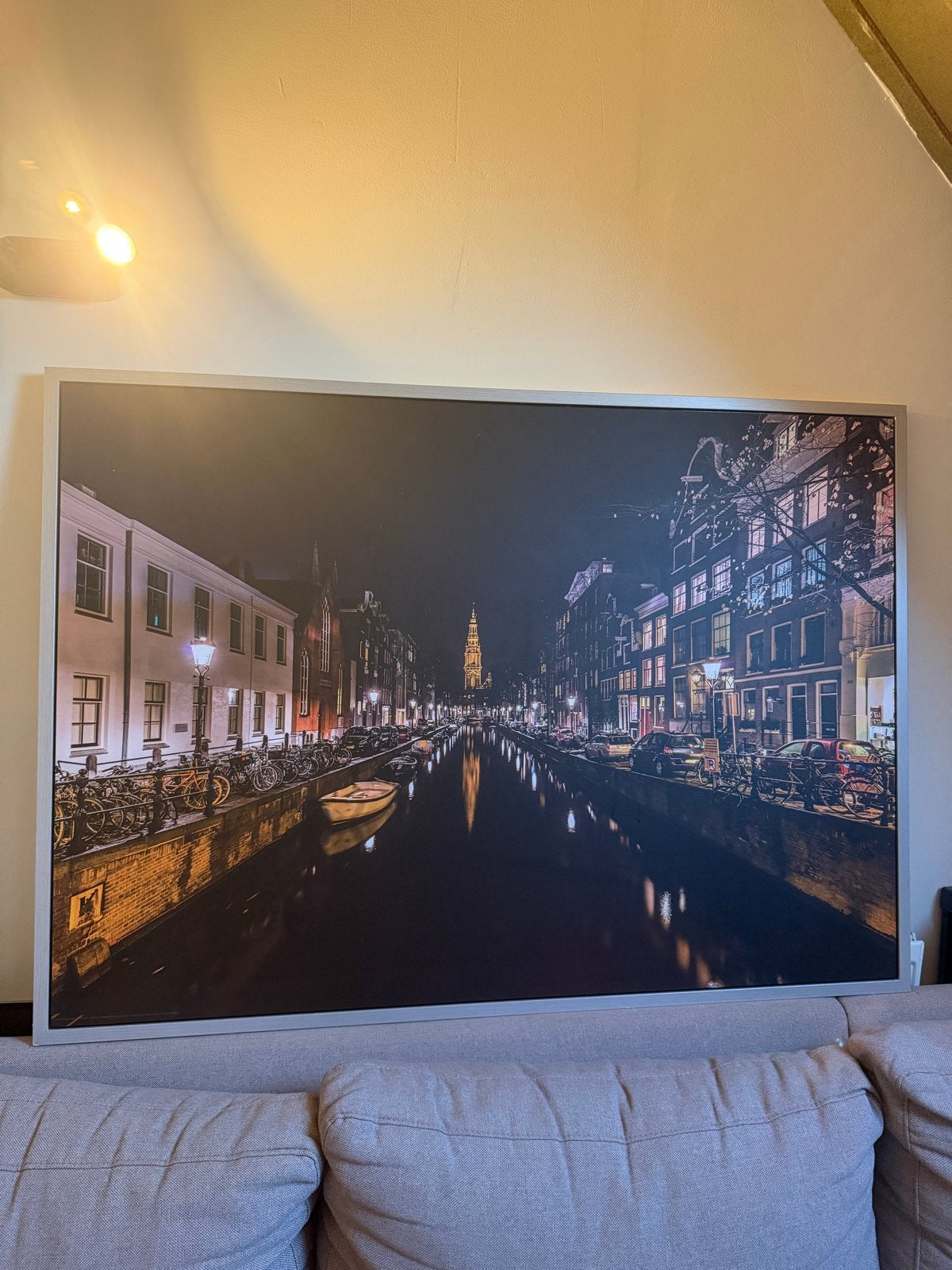 Grote foto Amsterdamse gracht bij nacht 140x100, Ophalen, Zo goed als nieuw, 100 tot 125 cm, Foto of Poster