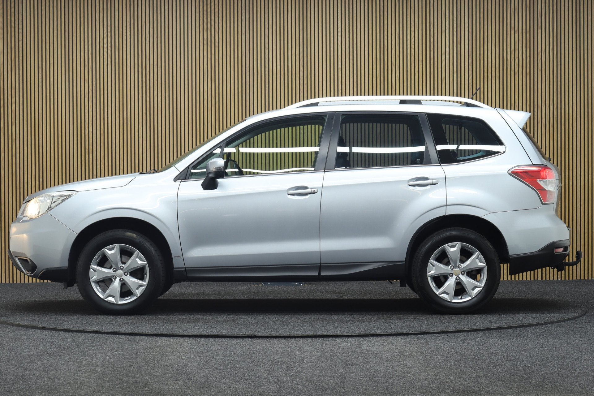 Subaru Forester 2.0 Luxury | Cruise Control | Bluetooth | Tr, Auto's, 15 km/l, Zwart, 4 cilinders, Bedrijf