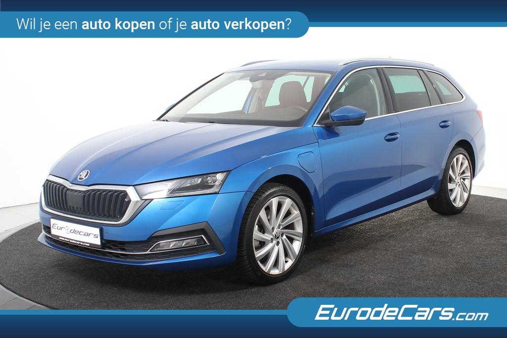 Skoda Octavia Combi 1.4 TSI iV PHEV *1ste Eigenaar*Leer*Navi, Auto's, Skoda, Gebruikt, Blauw, 91 km/l, 1500 kg