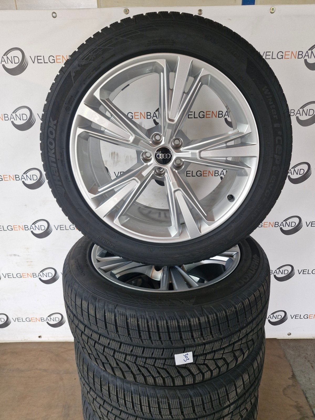 Winterset Audi Q8 SQ8 285 45 21 5x112 66.5 winterbanden zgan, Auto-onderdelen, Ophalen, Gebruikt, 285 mm, .