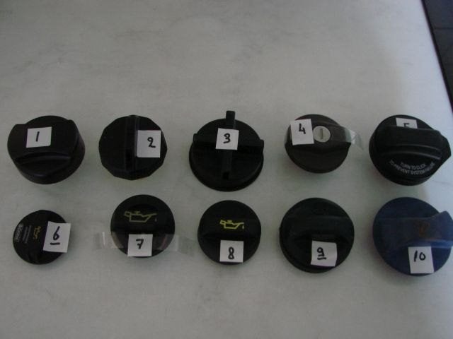 diverse tankdop / olievuldop / ruitensproeierdop, Ophalen of Verzenden, Gebruikt