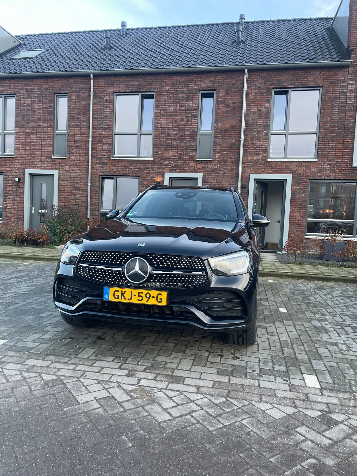 Mercedes-Benz GLC 300e AMG Line | Zwart |Burmester-Pano-360, Auto's, Automaat, Bi-Xenon koplampen, Zwart, 4 cilinders