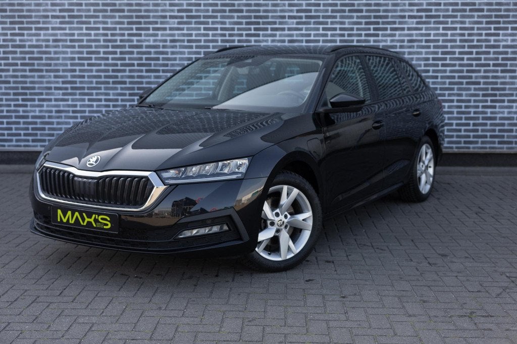Skoda Octavia Combi 1.4 TSI IV Business | Plug-in Hybrid (PH, Auto's, Skoda, Stof, Gebruikt, 4 cilinders, Zwart