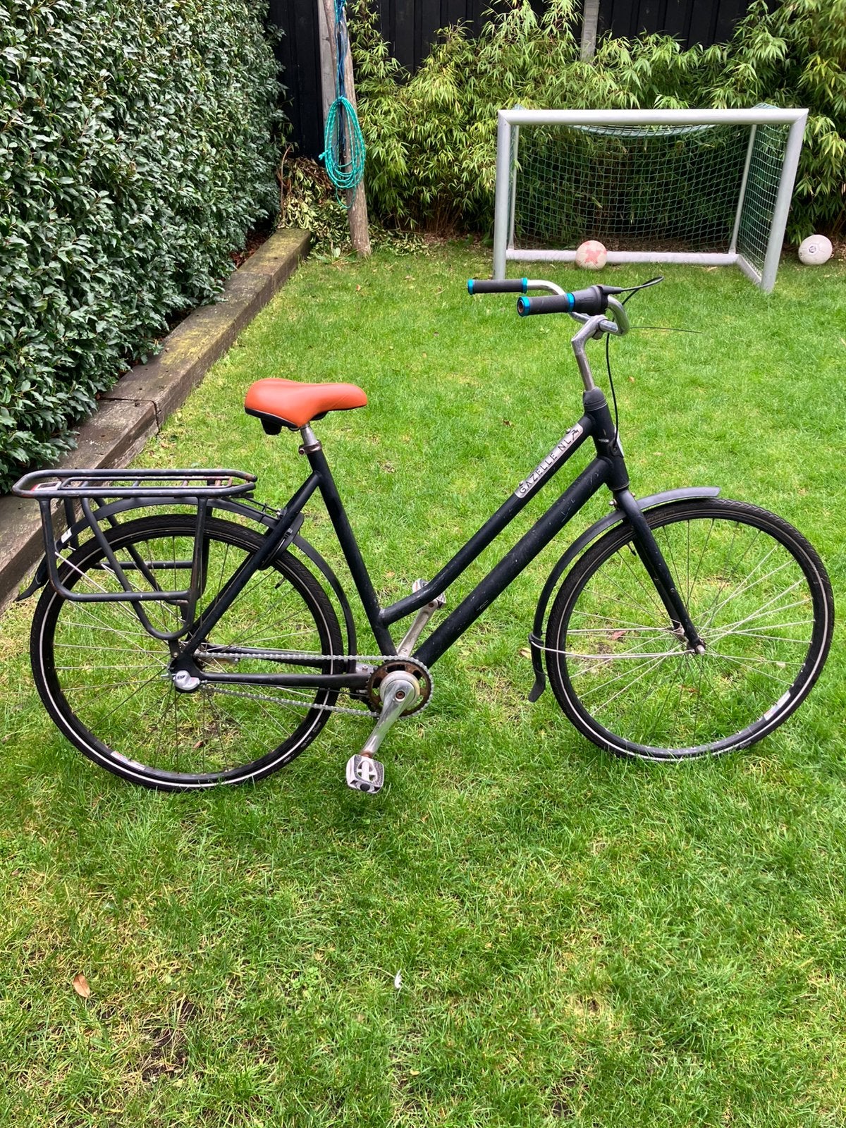 Gazelle damesfiets, Ophalen, Gebruikt, Terugtraprem, Versnellingen