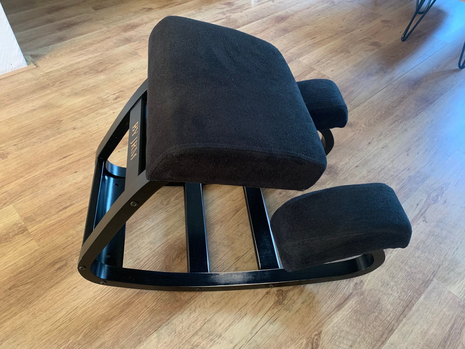 Kniestoel, JRM, ergonomisch, Ophalen, Gebruikt, Bruin, Eén