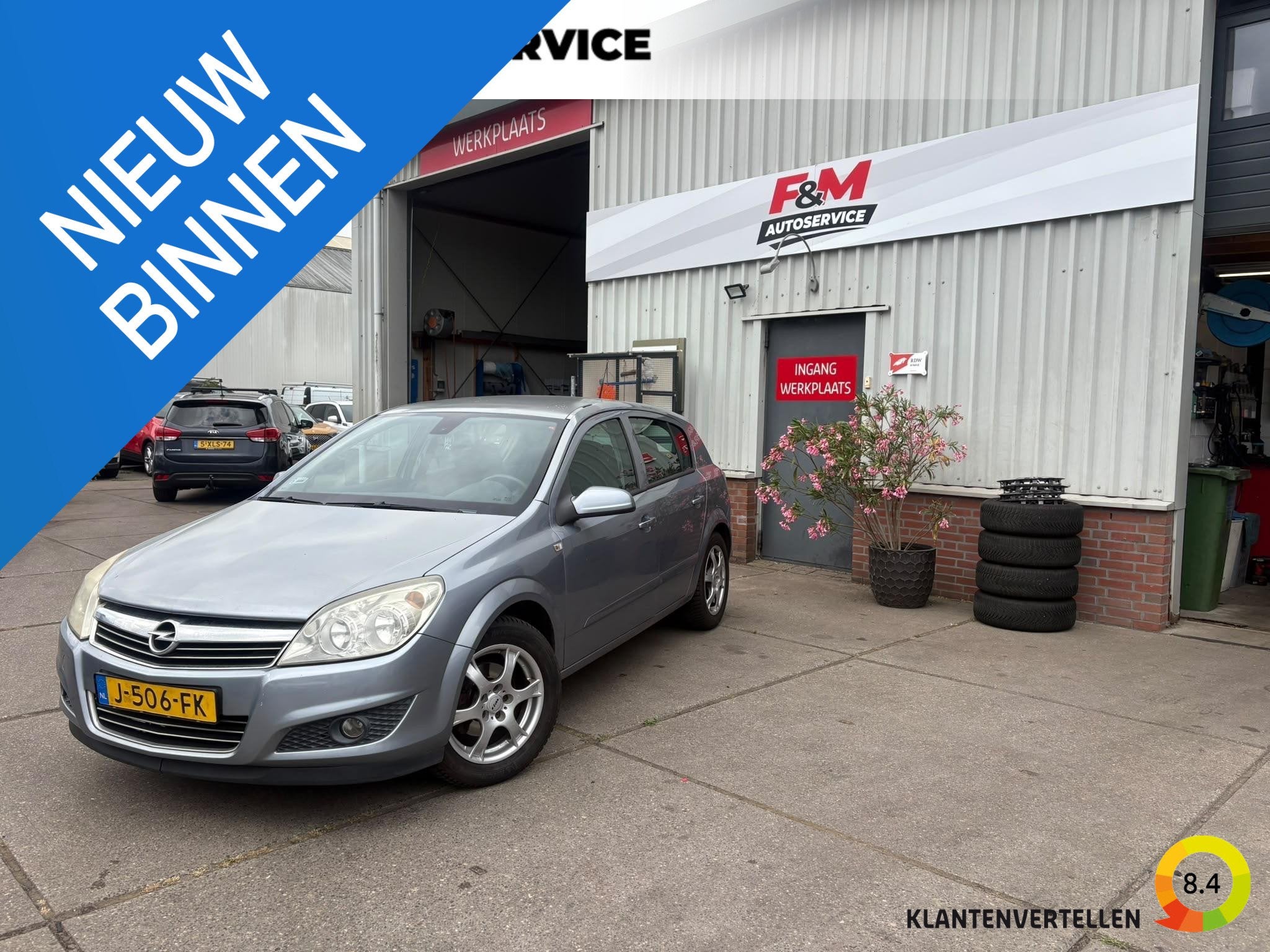 Opel Astra 1.6 Essentia, Auto's, Voorwielaandrijving, Gebruikt, Zwart, 1165 kg