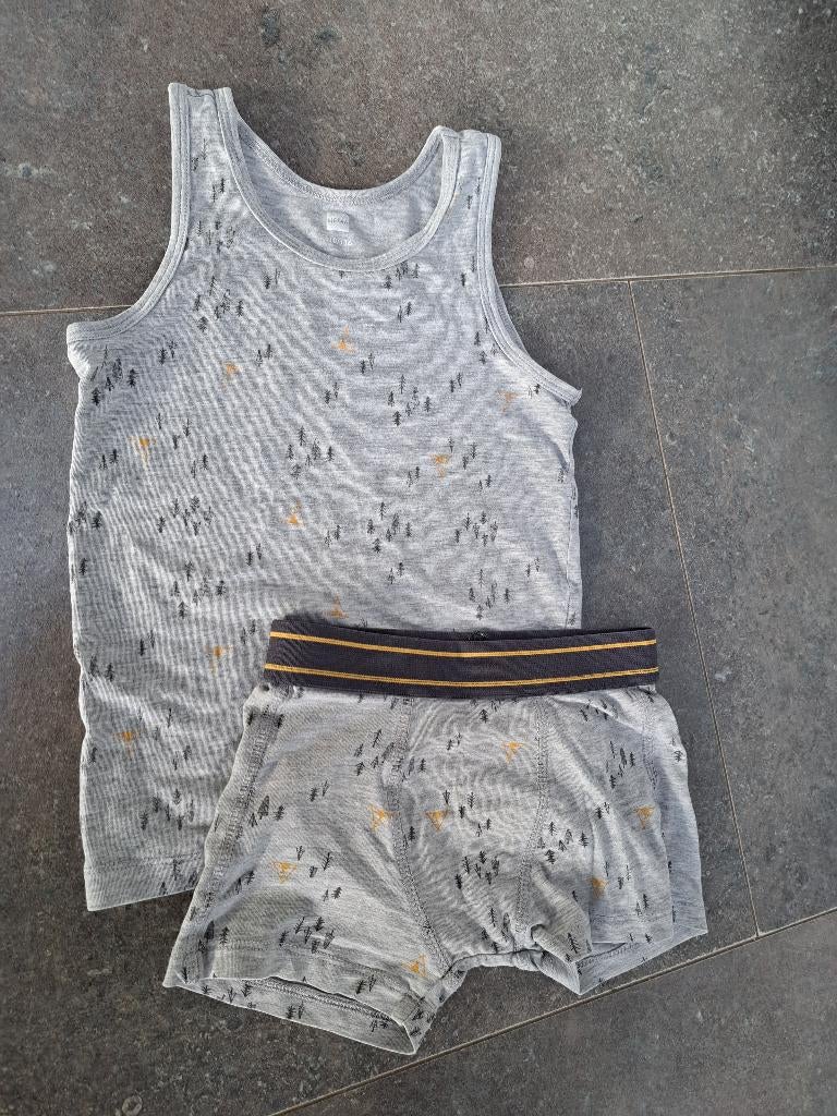 boxershort en hemdje, maat 110/116, Nacht- of Onderkleding, Ophalen of Verzenden, Zo goed als nieuw, Hema