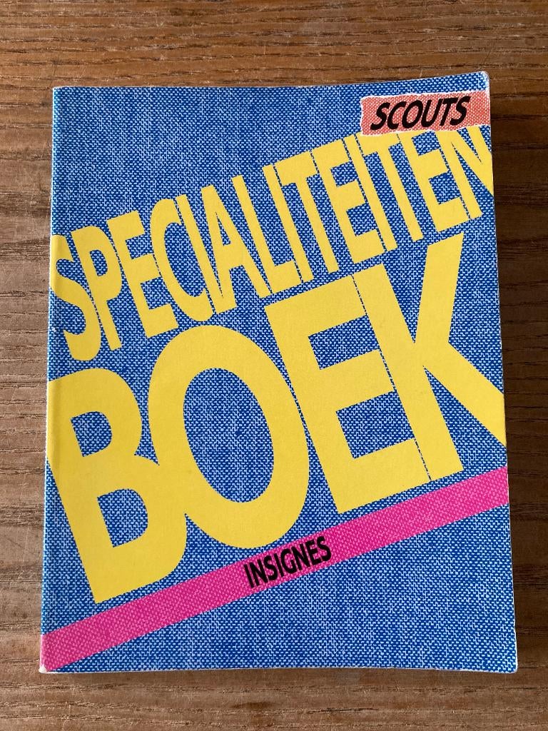 Vintage scouting boek - Specialiteitenboek scouts - 1991, Verzamelen, Scouting, Ophalen of Verzenden, Zo goed als nieuw, Boek of Tijdschrift