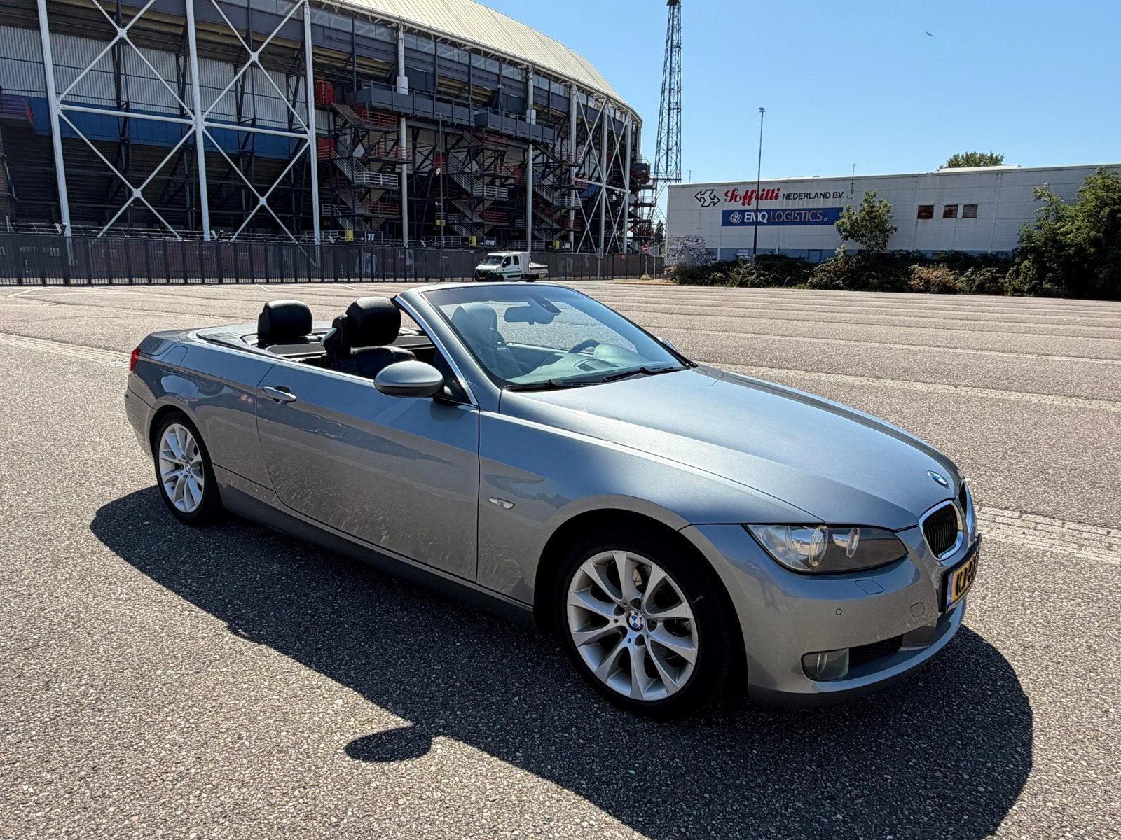BMW 3-Serie 2.0D 130KW 320 Cabrio AUT 2009 Grijs, Auto's, Automaat, 745 kg, Achterwielaandrijving, 1995 cc