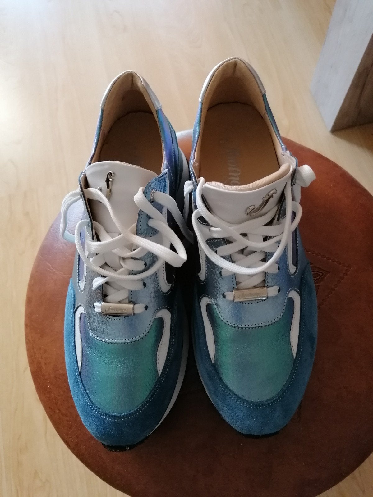 1 paar damesschoenen maat 43 footnotes, Kleding | Dames, Schoenen, Blauw, Ophalen of Verzenden, Footnotes, Sneakers of Gympen