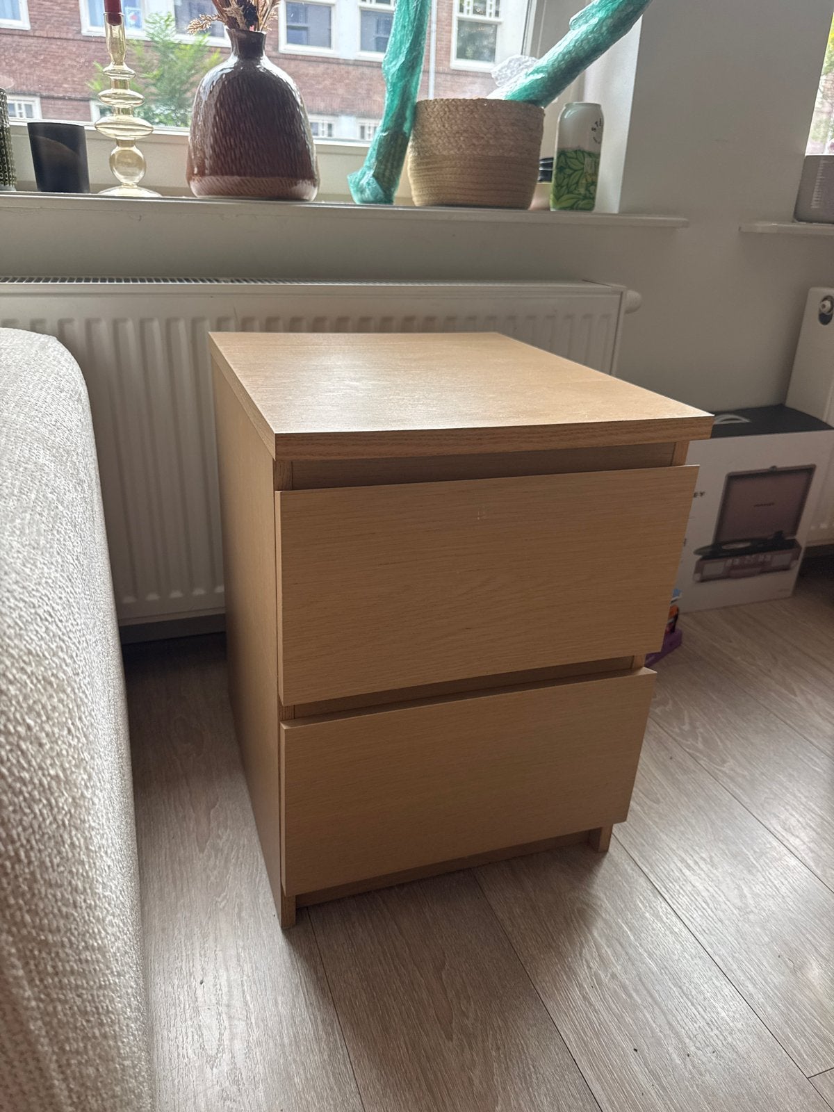 Nachtkastje/ladekastje ikea malm met 2 lades, Ophalen, Gebruikt, Minder dan 45 cm, 55 tot 70 cm