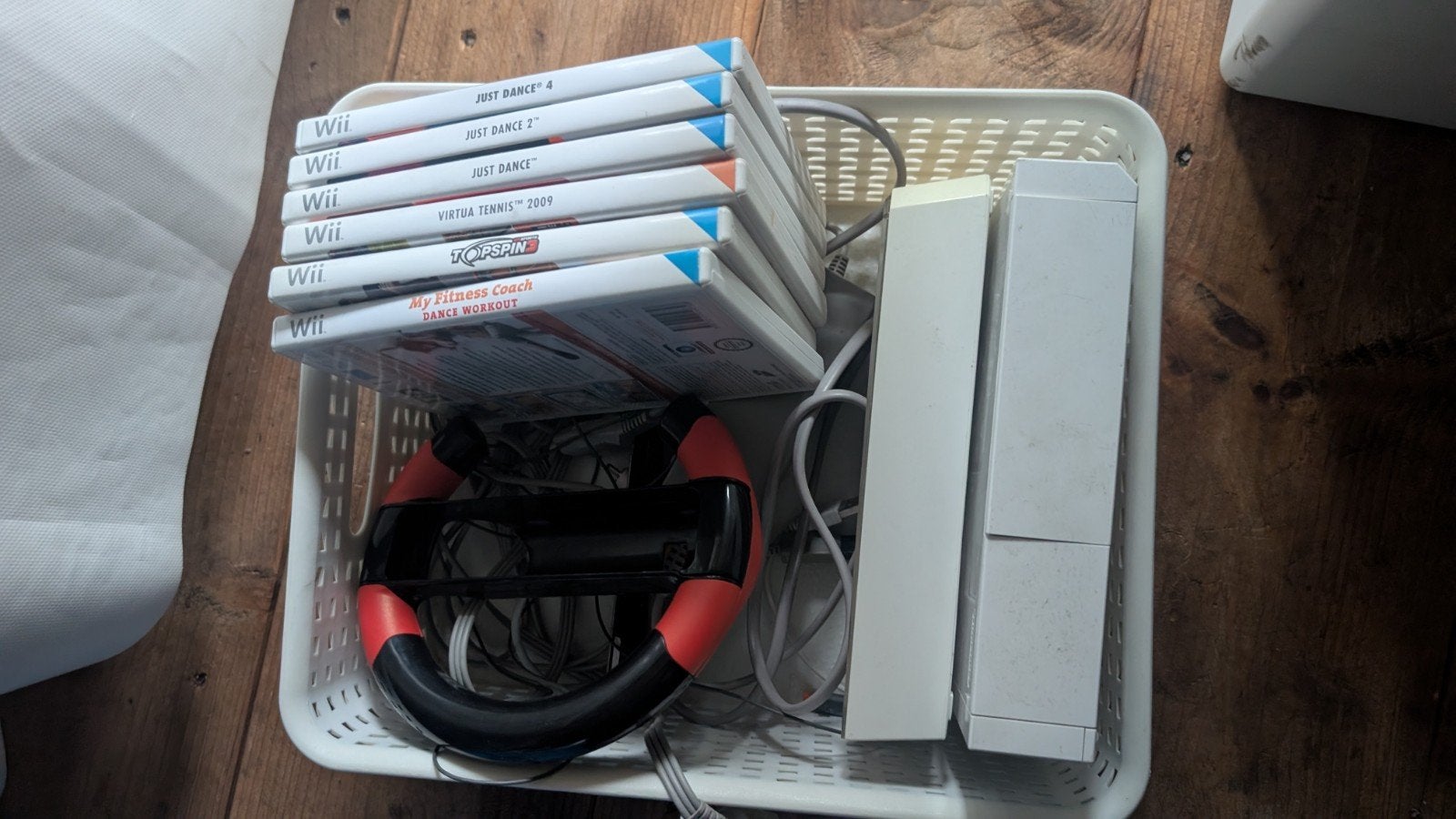 Wii met accessoires, Spelcomputers en Games, Ophalen of Verzenden, Gebruikt, Zonder controller, Met stuurtje