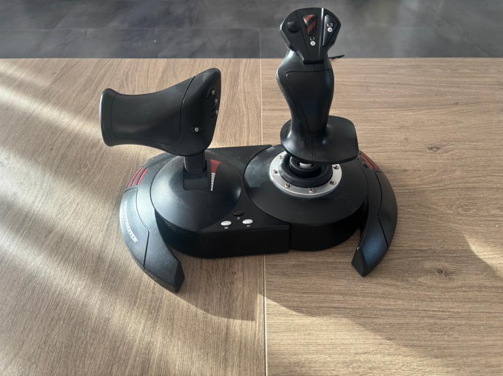 Thrustmaster T-Flight Hotas X Joystick, Computers en Software, Joysticks, Zo goed als nieuw, Ophalen