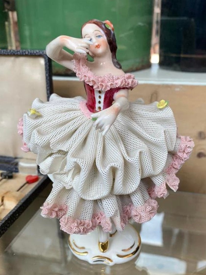 vintage porseleinen ballerina beeldje van Dresden Art,, Verzamelen, Beelden en Beeldjes, Ophalen of Verzenden