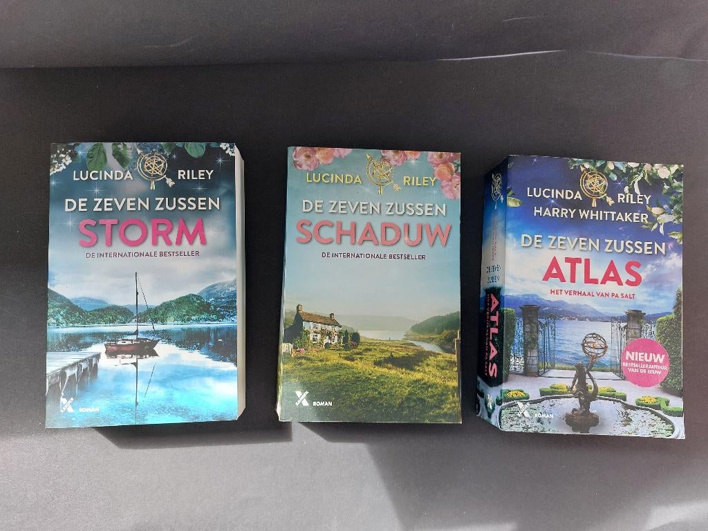 De zeven zussen deel 2, 3 en 8 van Lucinda Riley, Boeken, Ophalen of Verzenden, Gelezen, Lucinda Riley