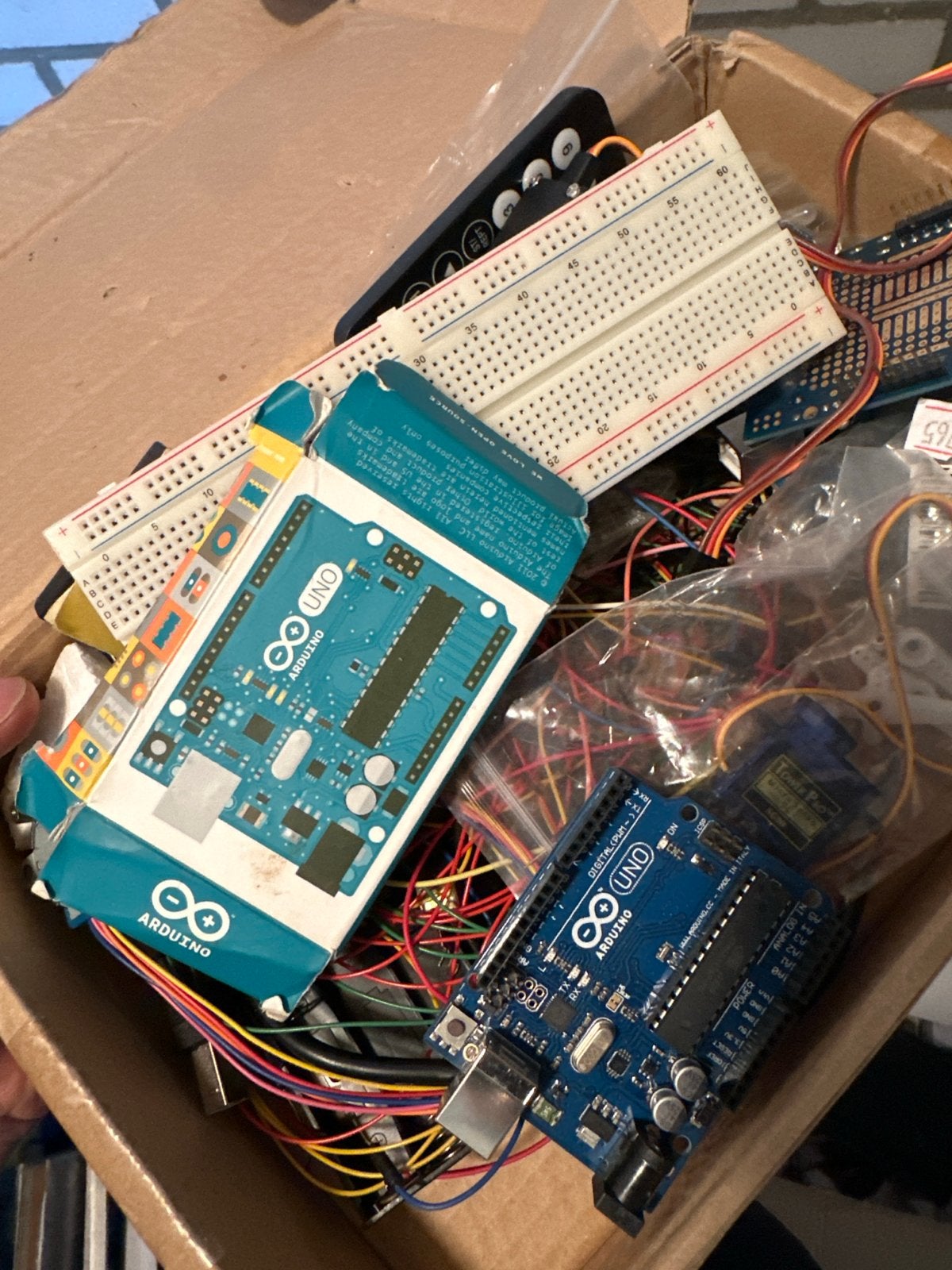 Arduino Uno x 2 met diverse accessoires en componenten, Ophalen, Gebruikt