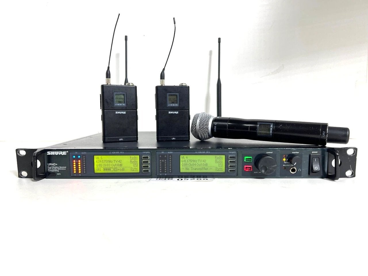 Shure UR4D+ Dual L3 638-698 Mhz, Muziek en Instrumenten, Ophalen of Verzenden, Zo goed als nieuw, Zangmicrofoon