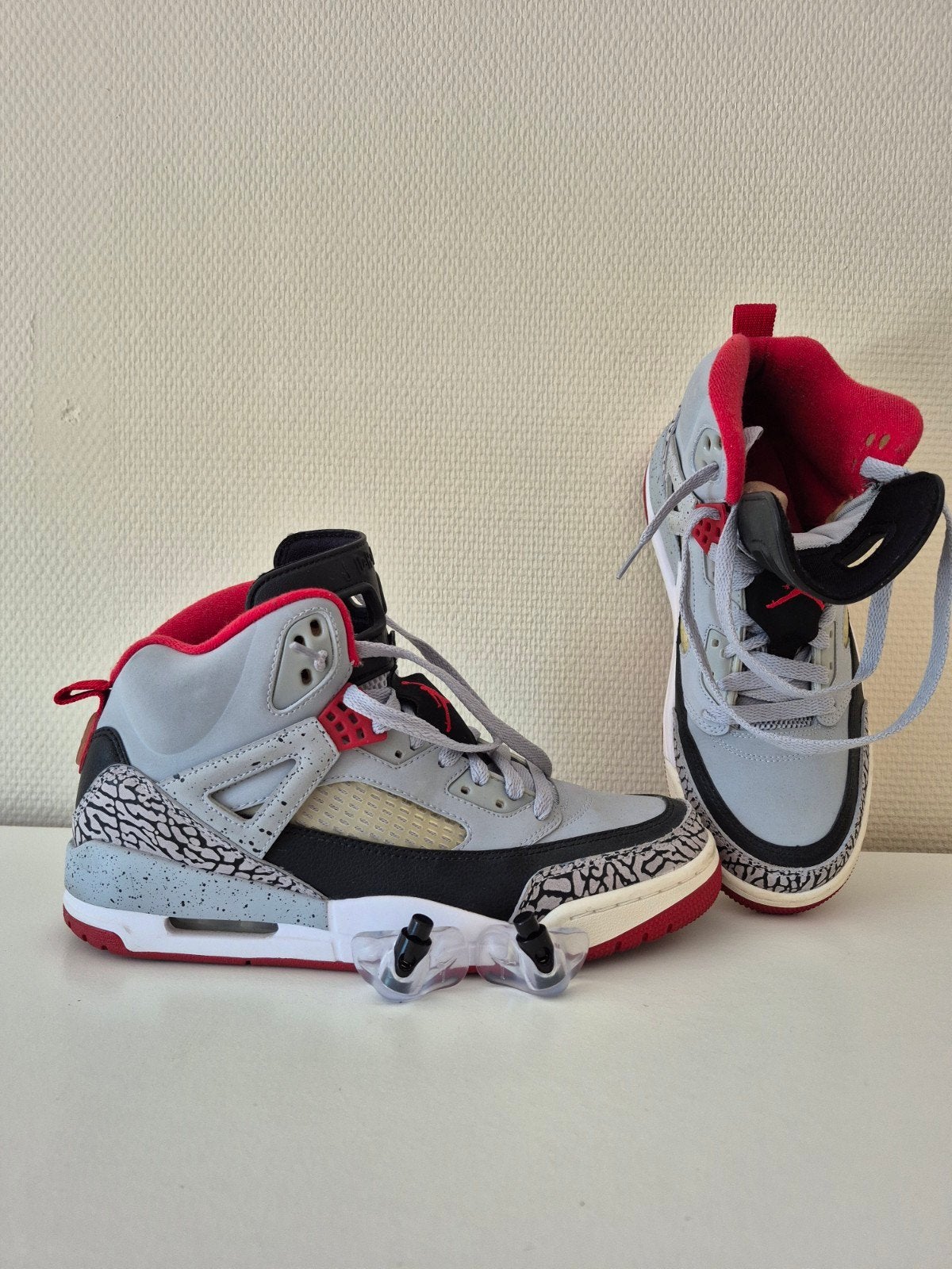 Nike Jordan Spizike Wolf Grey Varsity Red, Kleding | Heren, Schoenen, Ophalen of Verzenden, Sportschoenen