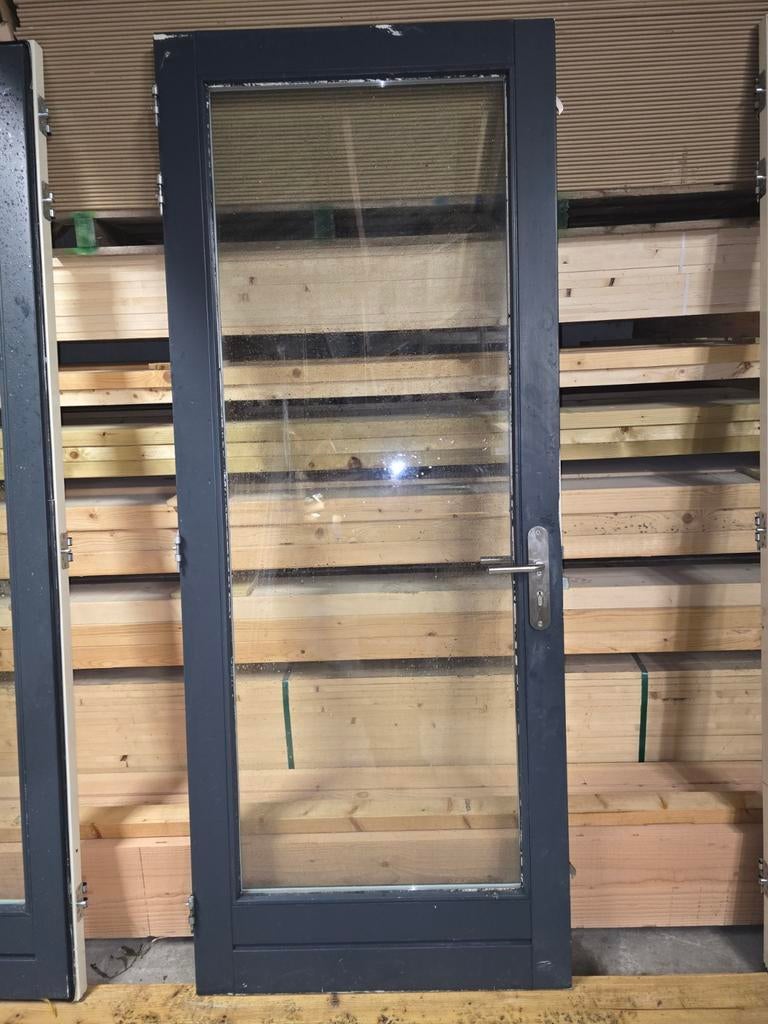 Gebruikte hardhouten buitendeur, Doe-het-zelf en Verbouw, Ophalen, Gebruikt, Buitendeur, 200 tot 215 cm