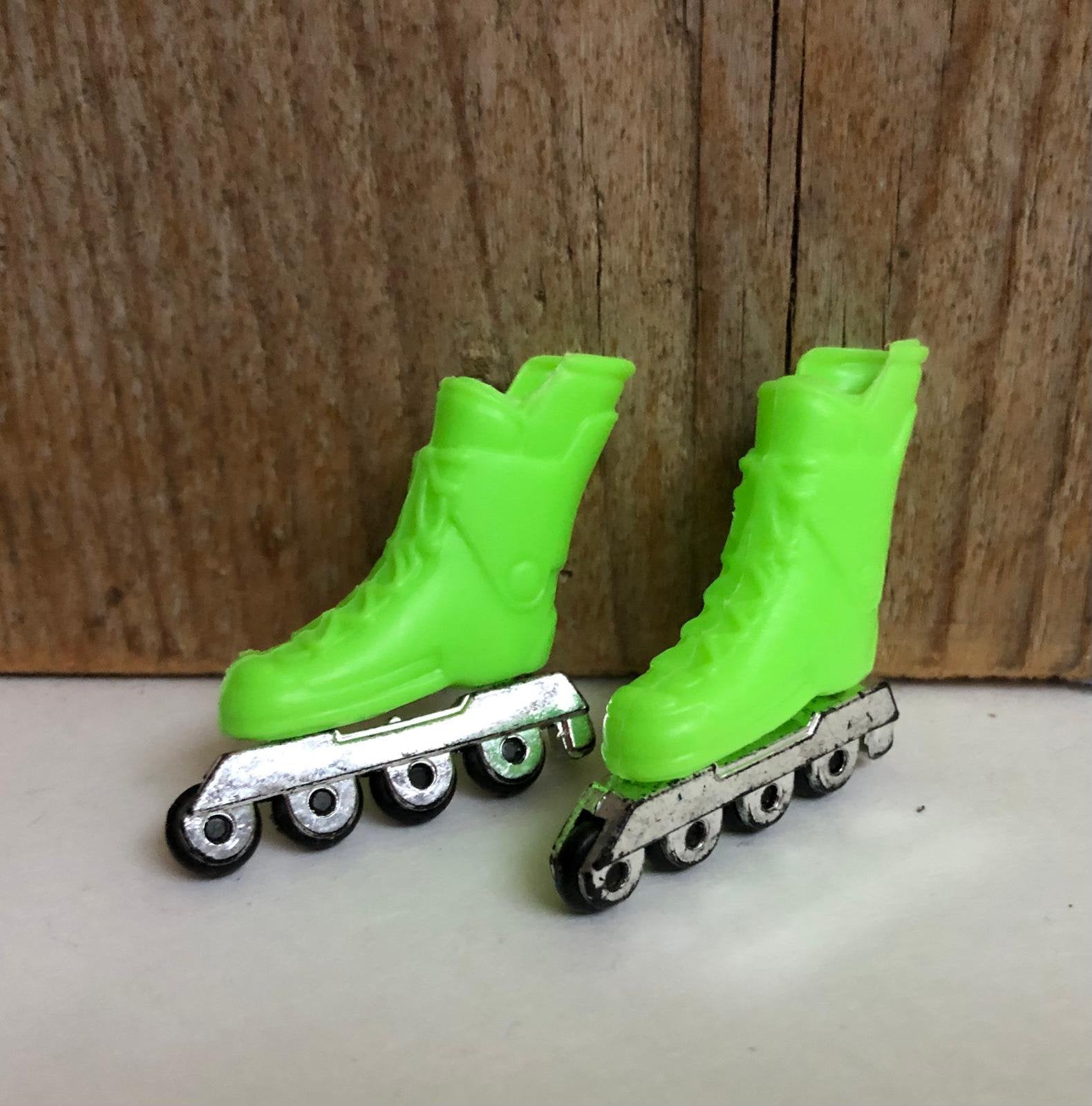 Groene skeelers voor Barbie, Ophalen of Verzenden, Zo goed als nieuw, Barbie